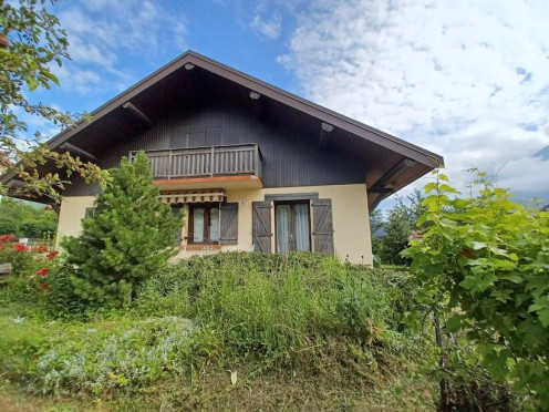 Maison à  Saint-Jean-de-Maurienne (73300), 6 pièces