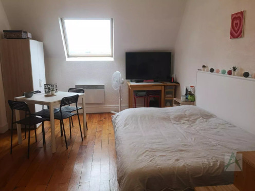 Appartement à  Chambéry (73000), 1 pièces