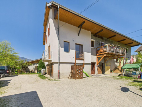 Maison à La Motte-Servolex (73290), 3 pièces