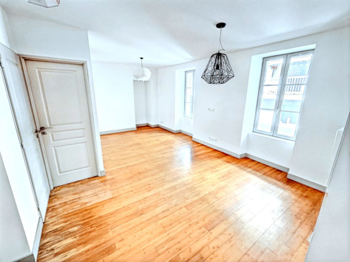 Appartement à Aix-les-Bains (73100), 2 pièces