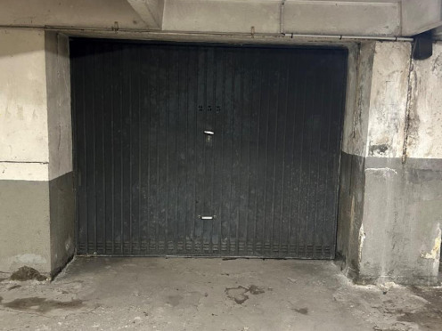 Parking à Chambéry (73000), pièces