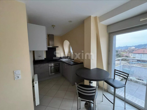 Appartement à  Aix-les-Bains (73100), 3 pièces