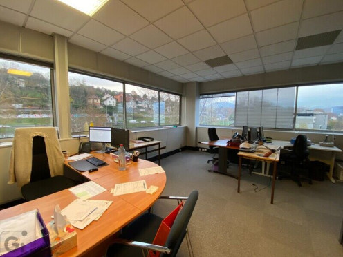 Bureau à Chambéry (73000), 12 pièces