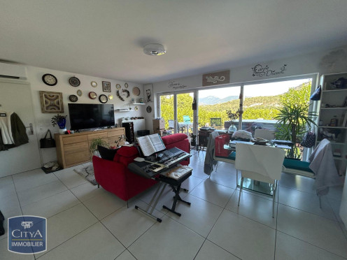 Appartement à  Montagnole (73000), 2 pièces