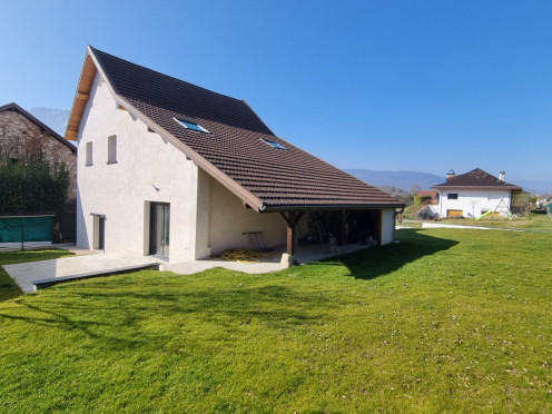 Maison à Saint-Pierre-de-Soucy (73800), 5 pièces