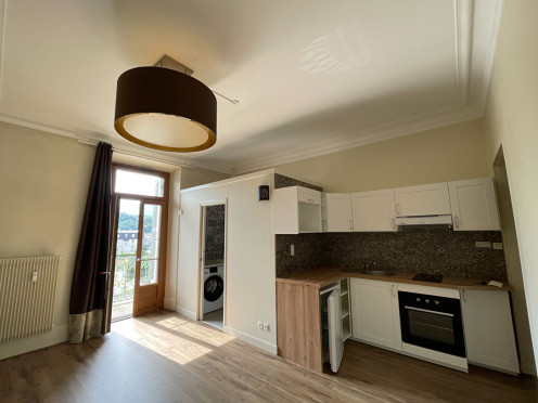 Appartement à  Aix-les-Bains (73100), 1 pièces