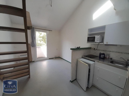 Appartement à Jacob-Bellecombette (73000), 1 pièces