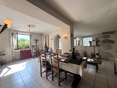 Maison à Le Bourget-du-Lac (73370), 8 pièces