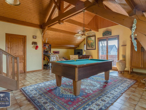 Maison à Drumettaz-Clarafond (73420), 7 pièces