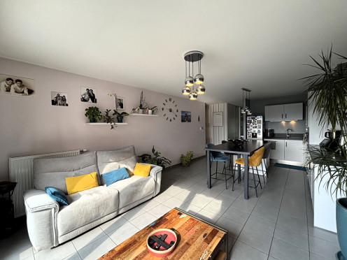 Appartement à La Motte-Servolex (73290), 3 pièces