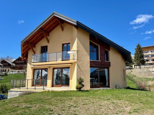 Maison à  Fontcouverte-la-Toussuire (73300), 6 pièces