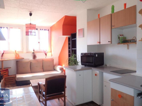 Appartement à  Chambéry (73000), 2 pièces