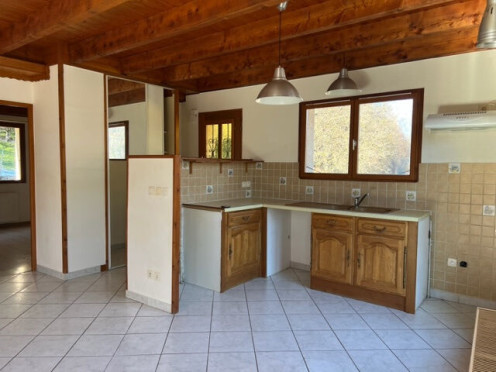 Maison à Pallud (73200), 4 pièces
