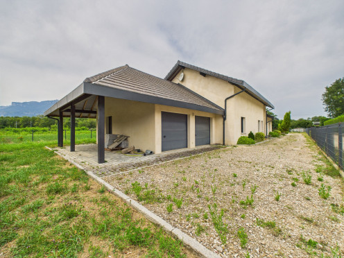 Maison à Sainte-Hélène-du-Lac (73800), 5 pièces