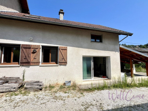 Maison à  Aix-les-Bains (73100), 4 pièces