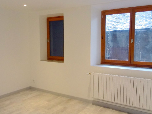 Maison de village à Saint-Pierre-d'Albigny (73250), 4 pièces