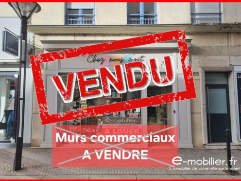 Local commercial à  Roanne (42300),  pièces