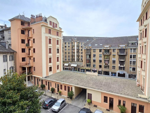 Appartement à Chambéry (73000), 6 pièces