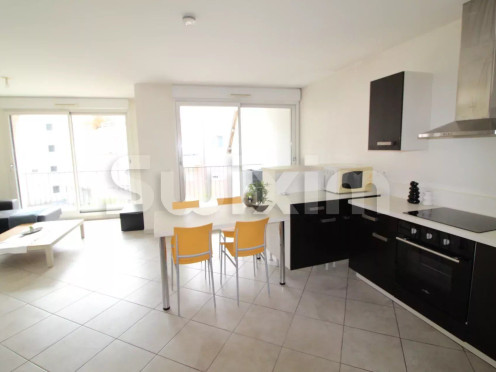 Appartement à Aix-les-Bains (73100), 3 pièces