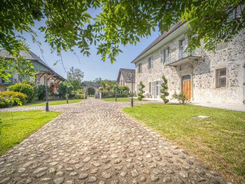Propriété à Chambéry (73000), 20 pièces