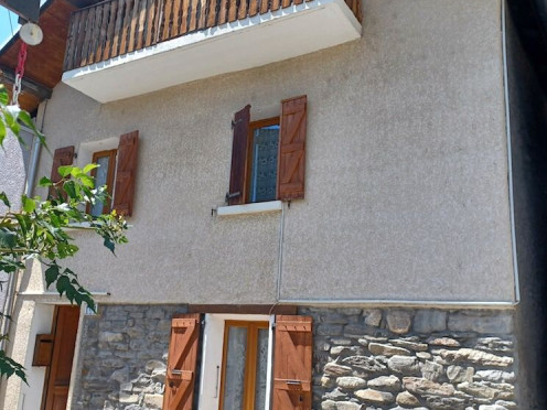 Maison à Saint-Julien-Mont-Denis (73870), 6 pièces