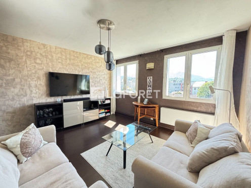 Appartement à Chambéry (73000), 3 pièces