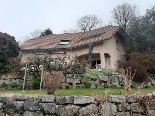 Villa à  Aix-les-Bains (73100),  pièces