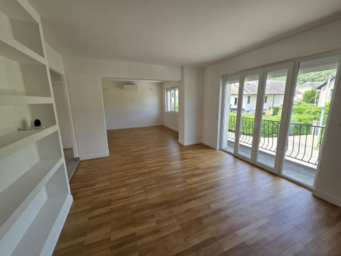 Appartement à Barberaz (73000), 5 pièces