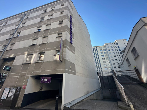 Parking à Chambéry (73000), pièces