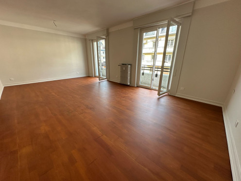 Appartement à  Chambéry (73000), 4 pièces