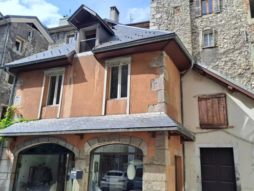 Appartement à  Chambéry (73000), 3 pièces