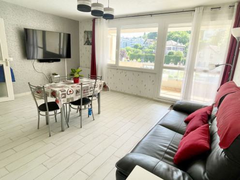 Appartement à  Aix-les-Bains (73100), 4 pièces