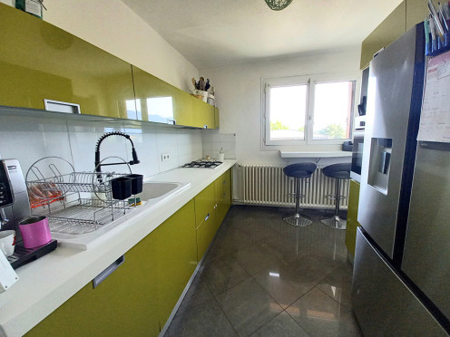 Appartement à La Motte-Servolex (73290), 4 pièces