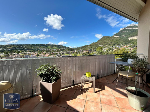 Appartement à Saint-Alban-Leysse (73230), 5 pièces