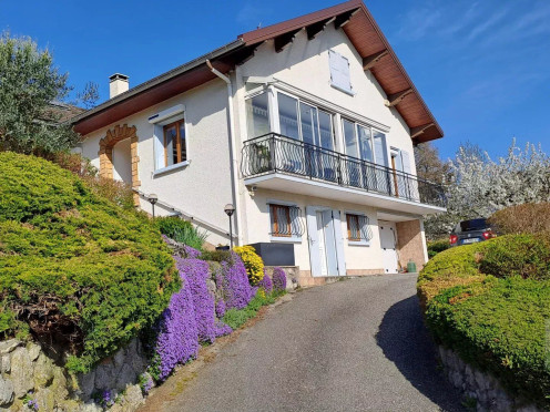 Maison à  Jacob-Bellecombette (73000), 6 pièces