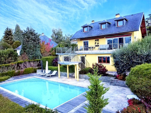 Villa à  Tresserve (73100), 8 pièces