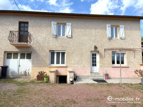 Maison à Saint-Haon-le-Vieux (42370), 5 pièces