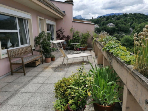 Appartement à  Chambéry (73000), 4 pièces