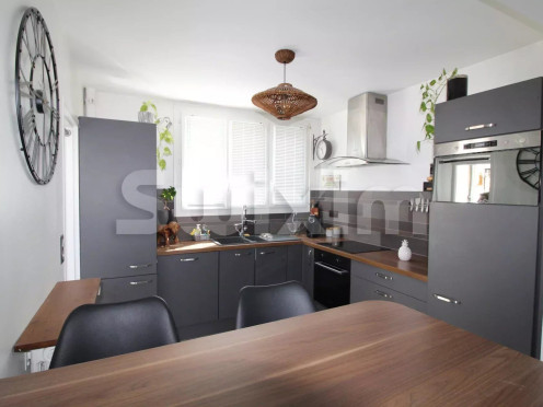 Appartement à Aix-les-Bains (73100), 3 pièces