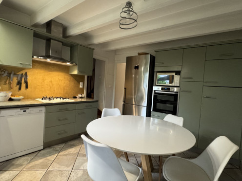 Maison à  Tresserve (73100), 8 pièces