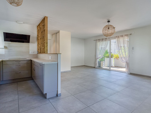 Appartement à Aix-les-Bains (73100), 4 pièces