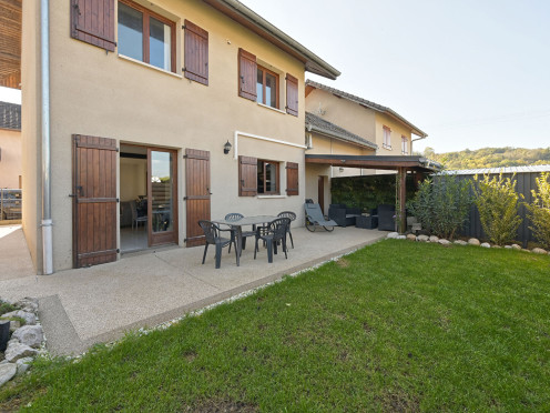 Maison à Yenne (73170), 5 pièces