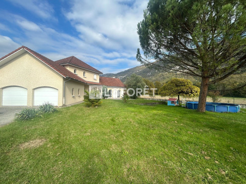 Maison à Virignin (01300), 5 pièces