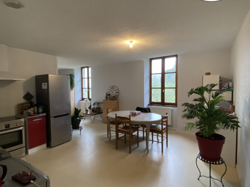 Appartement à  Sainte-Marie-d'Alvey (73240), 3 pièces