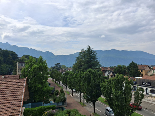 Appartement à  Aix-les-Bains (73100), 2 pièces