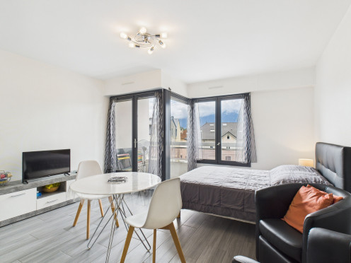 Appartement à Aix-les-Bains (73100), 1 pièces