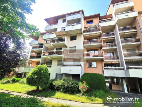 Duplex à  Annecy (74000), 5 pièces