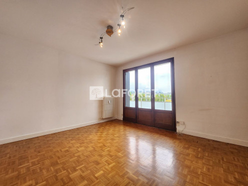 Appartement à  Chambéry (73000), 2 pièces