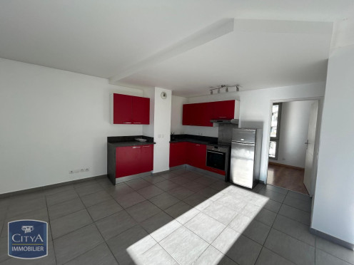 Appartement à  Chambéry (73000), 4 pièces