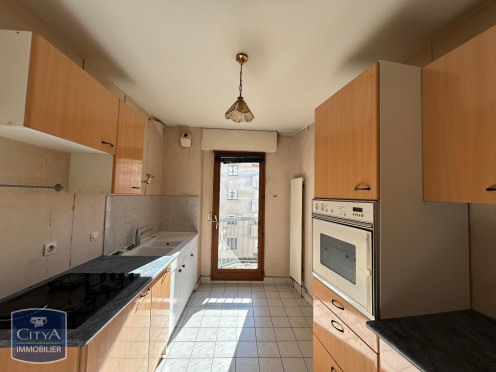 Appartement à  Chambéry (73000), 2 pièces